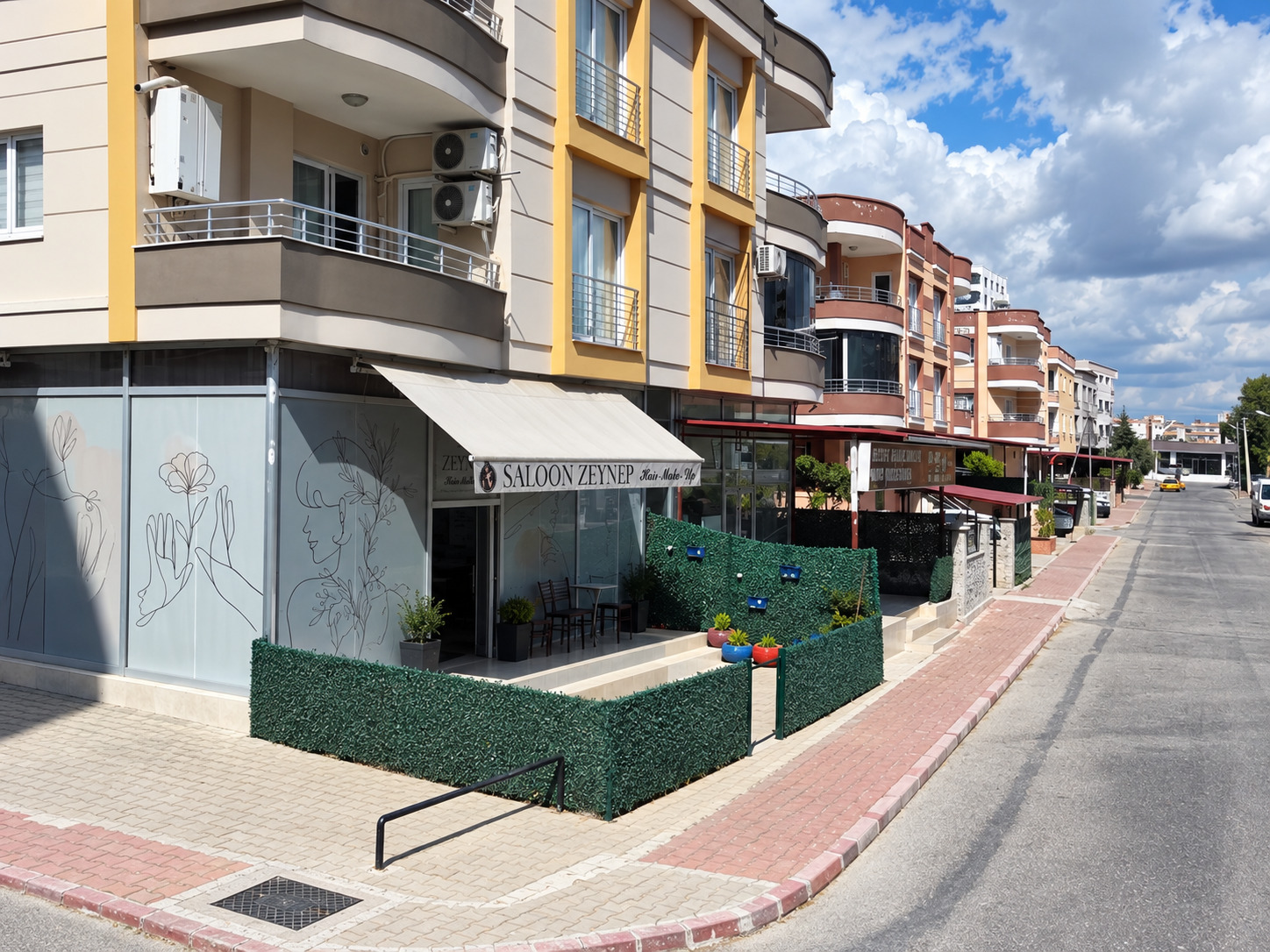VERSUS GAYRİMENKUL'DEN ARAÇ VE DAİRE TAKASINA UYGUN İŞYERİ